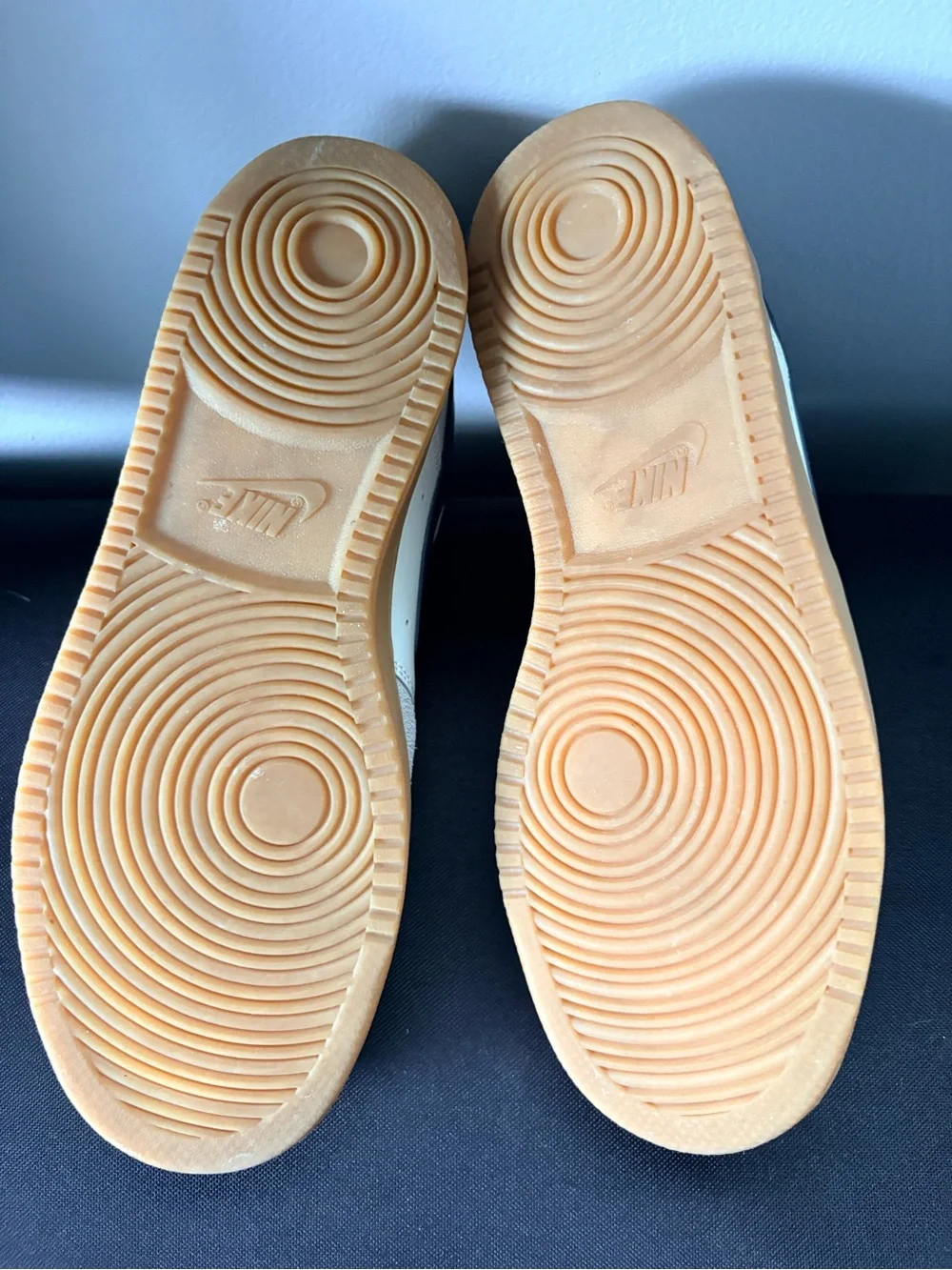 Nike Men’s Court Vision Low
